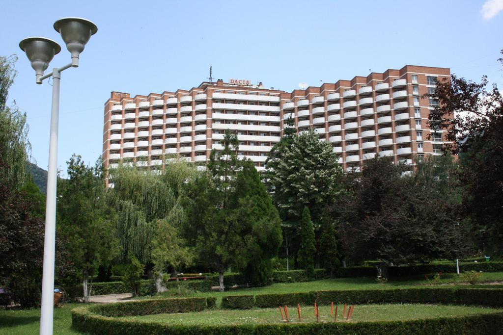 Dacia Hotel Băile Herculane Buitenkant foto